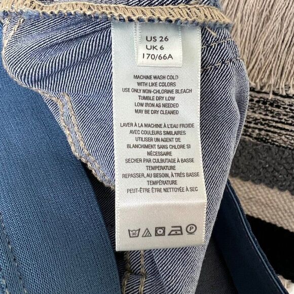 Free People We the Free Penny Pull-On Flare Jeans Size 26 - Picture 9 of 9